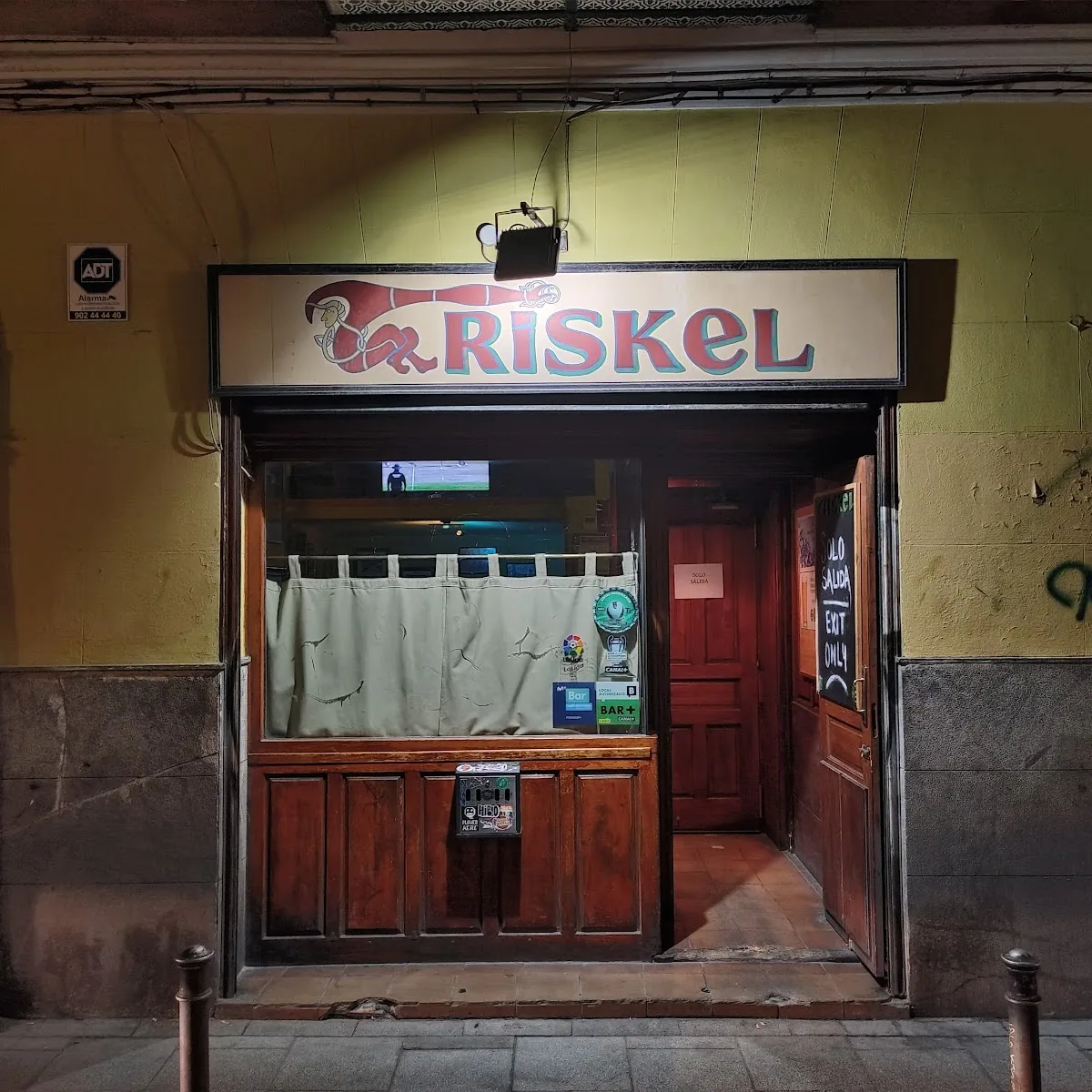 Triskel Tavern — Calle de San Vicente Ferrer 3