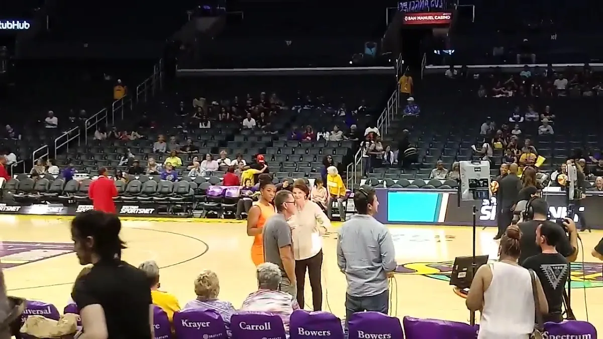 Tom’s Watch Bar gallery 3