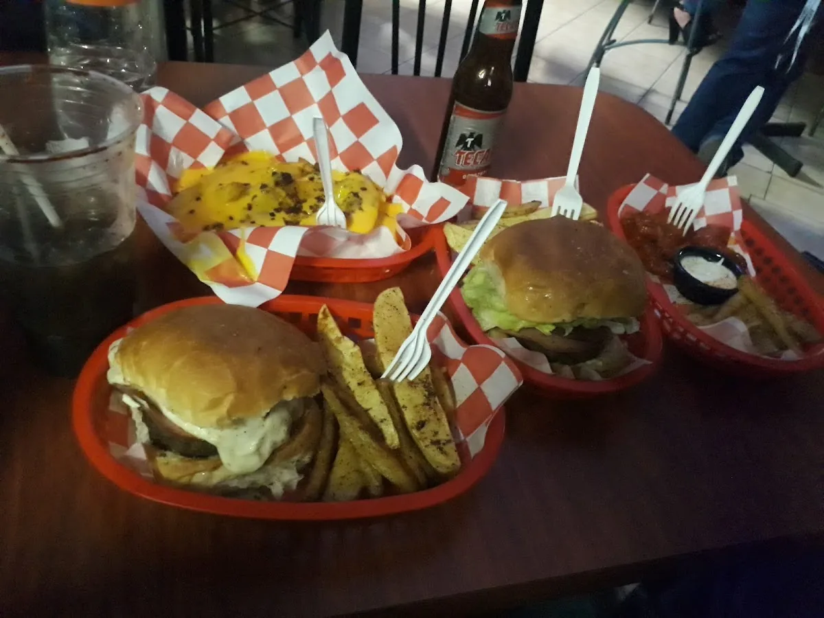 King Lion Pub Restaurant Bar gallery 3