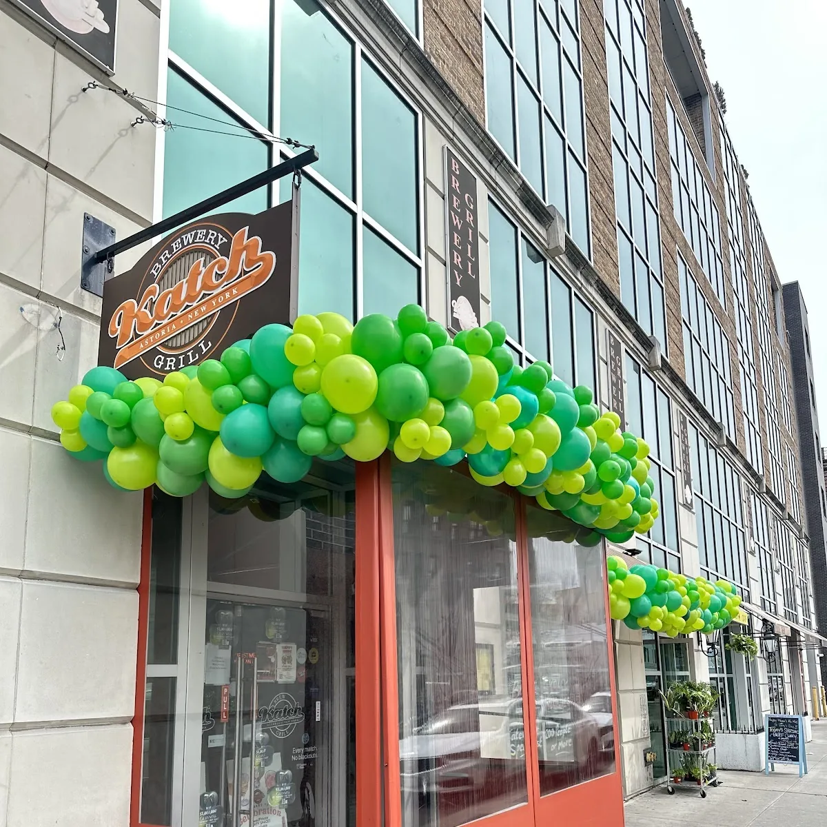 Katch Astoria — 31-19 Newtown Ave, Queens, NY 11102, United States