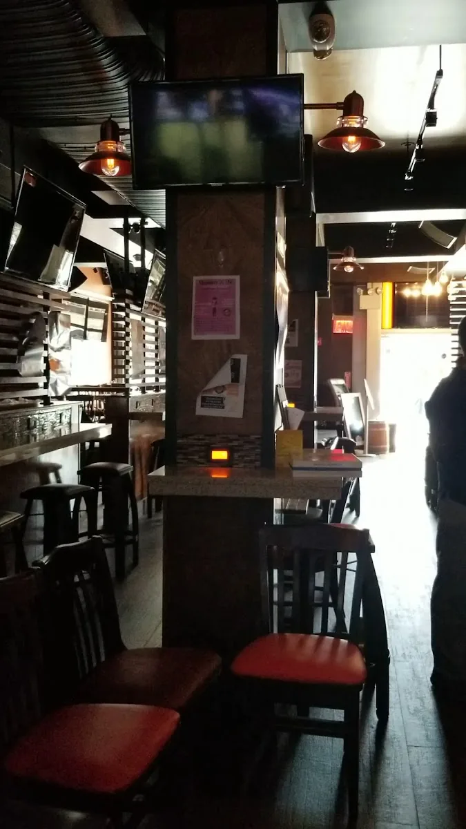 Katch Astoria gallery 2