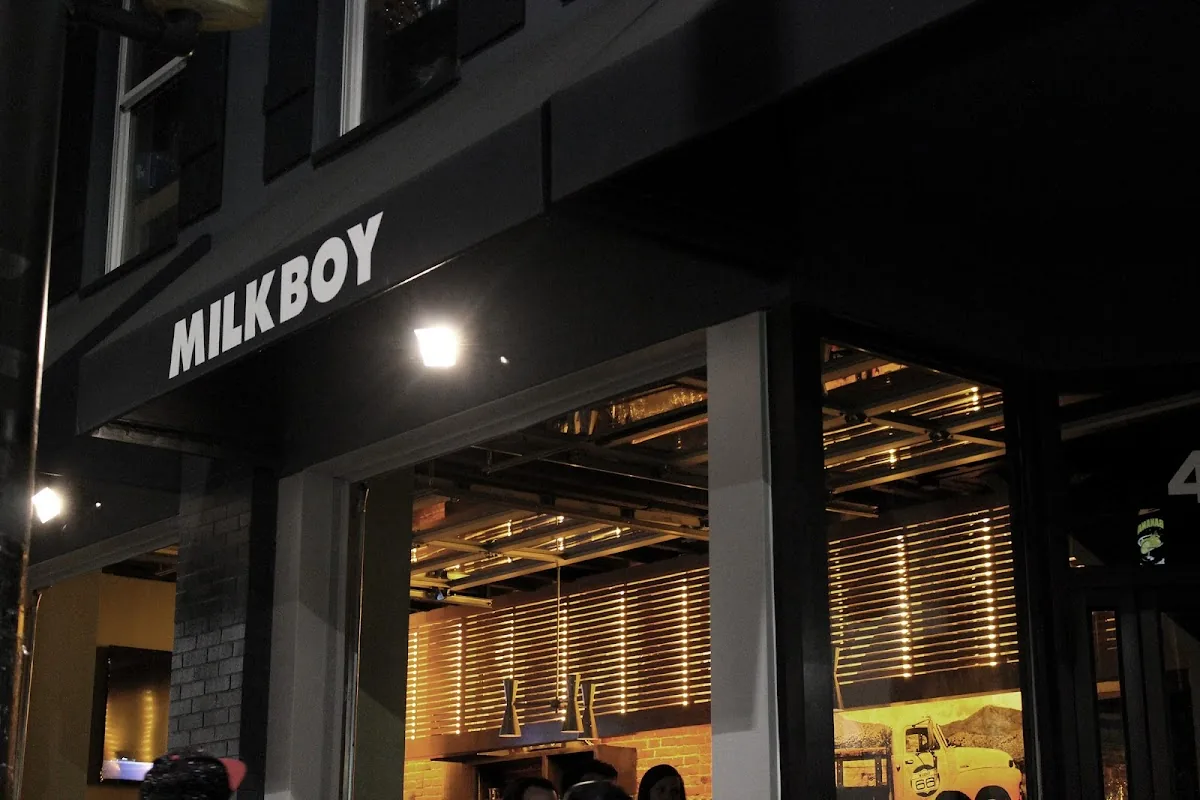 MilkBoy South Street gallery 2