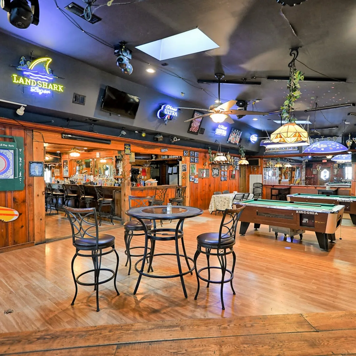 B and B Lounge — 5207 Route 32, Catskill, NY 12414-6564