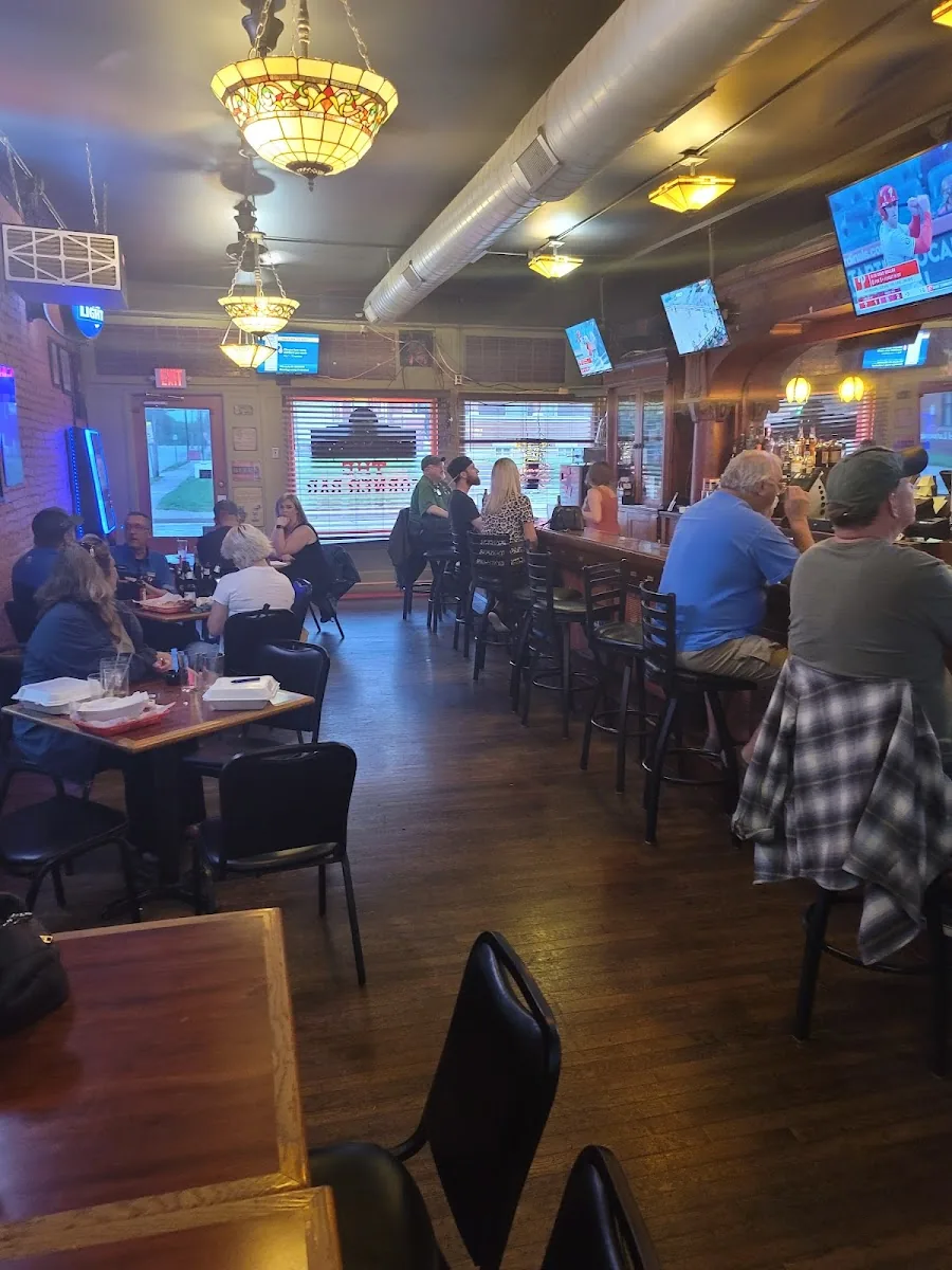 The Corner Bar & Grill gallery 3