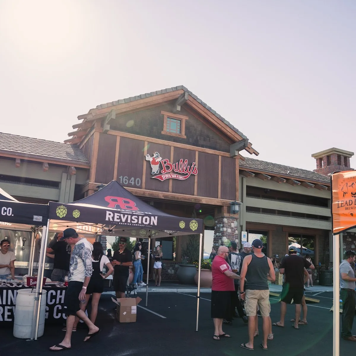 Bully’s Sports Bar and Grill #7 — 1640 Robb Drive