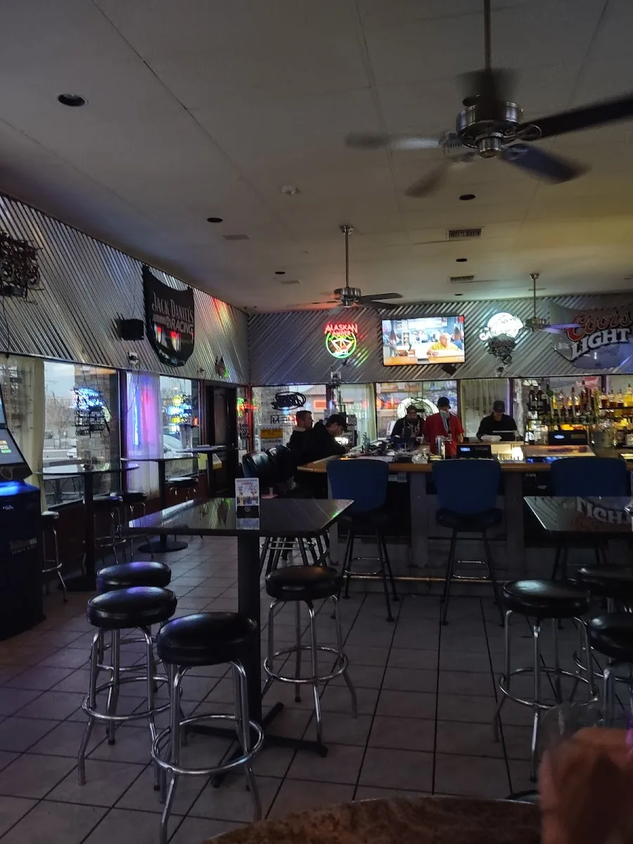 Coach’s Grill & Sports Bar gallery 3
