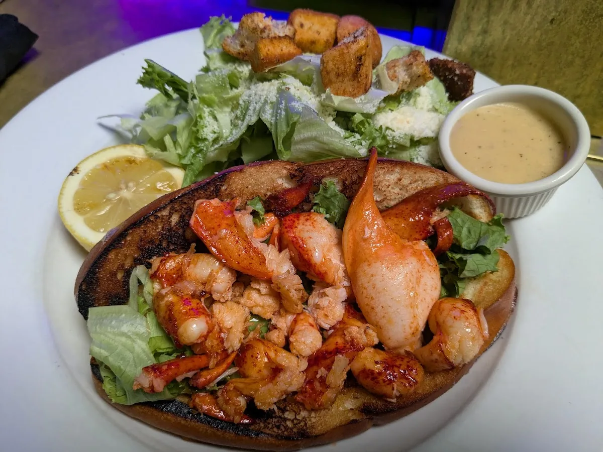 Coolidge Corner Clubhouse gallery 3