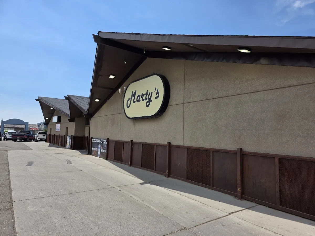 Bomber’s Sports Bar gallery 3