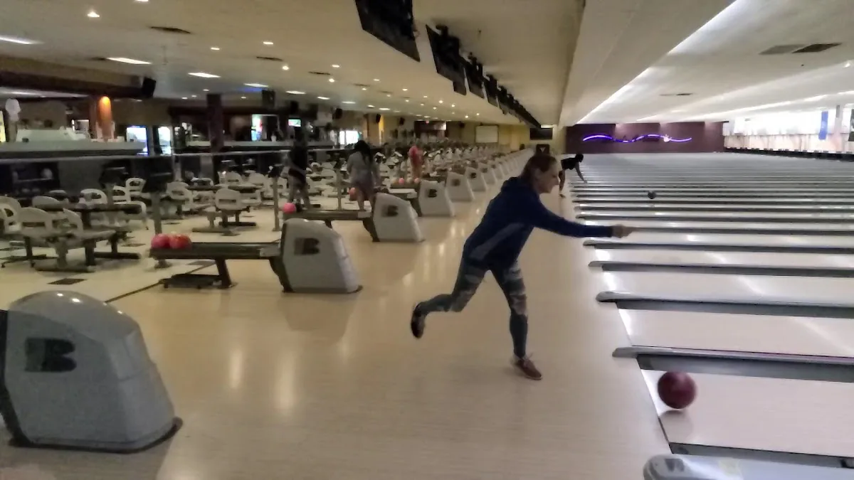 Bowl-A-Vard Lanes gallery 2