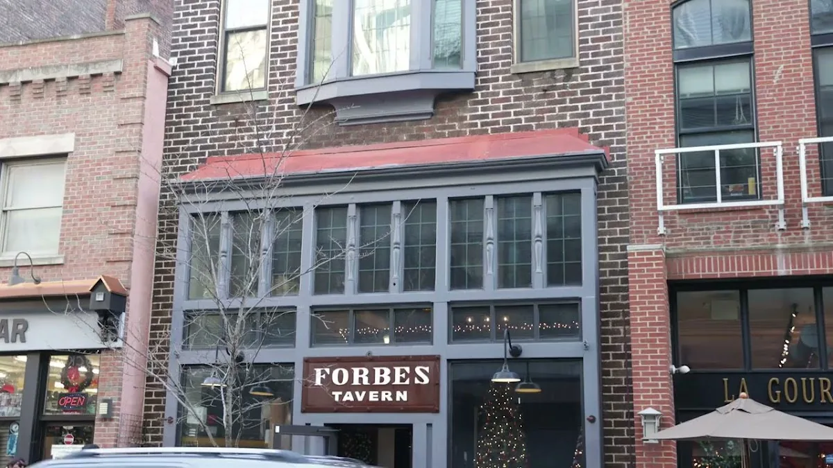 Forbes Tavern gallery 3