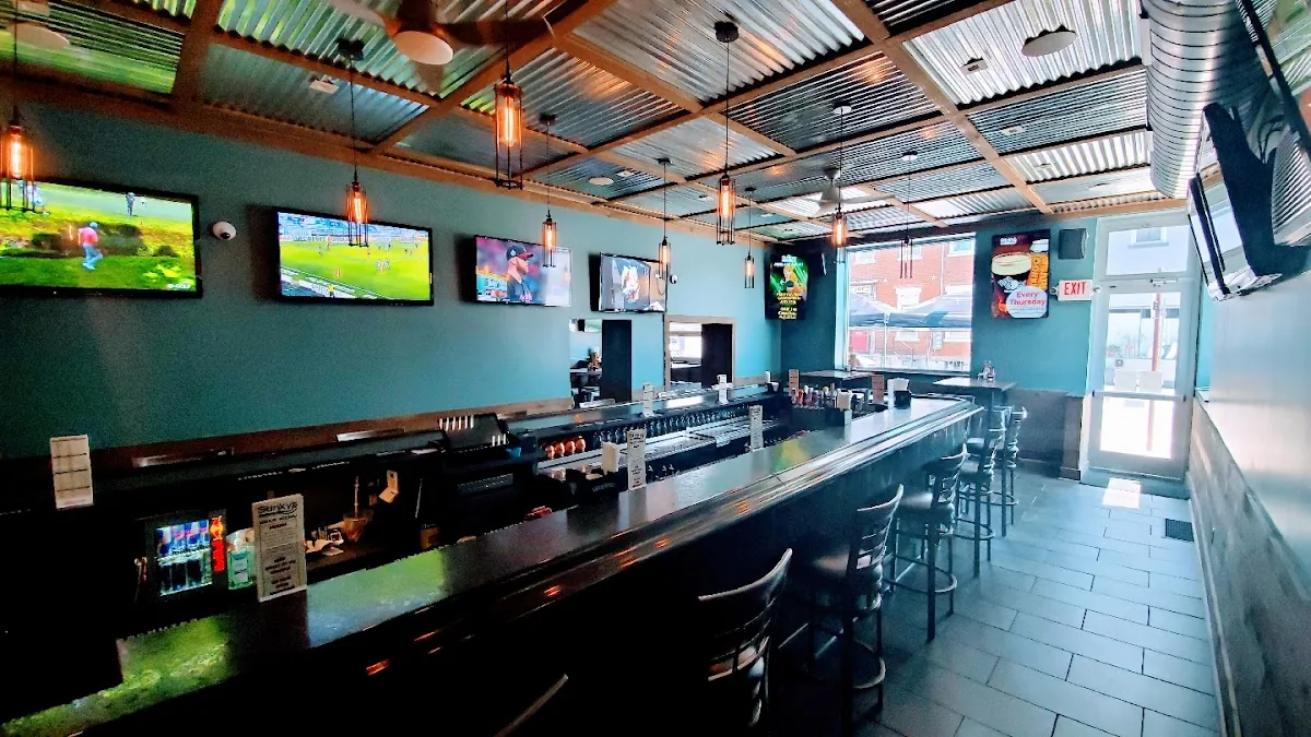 Stinky’s Bar & Grill gallery 2