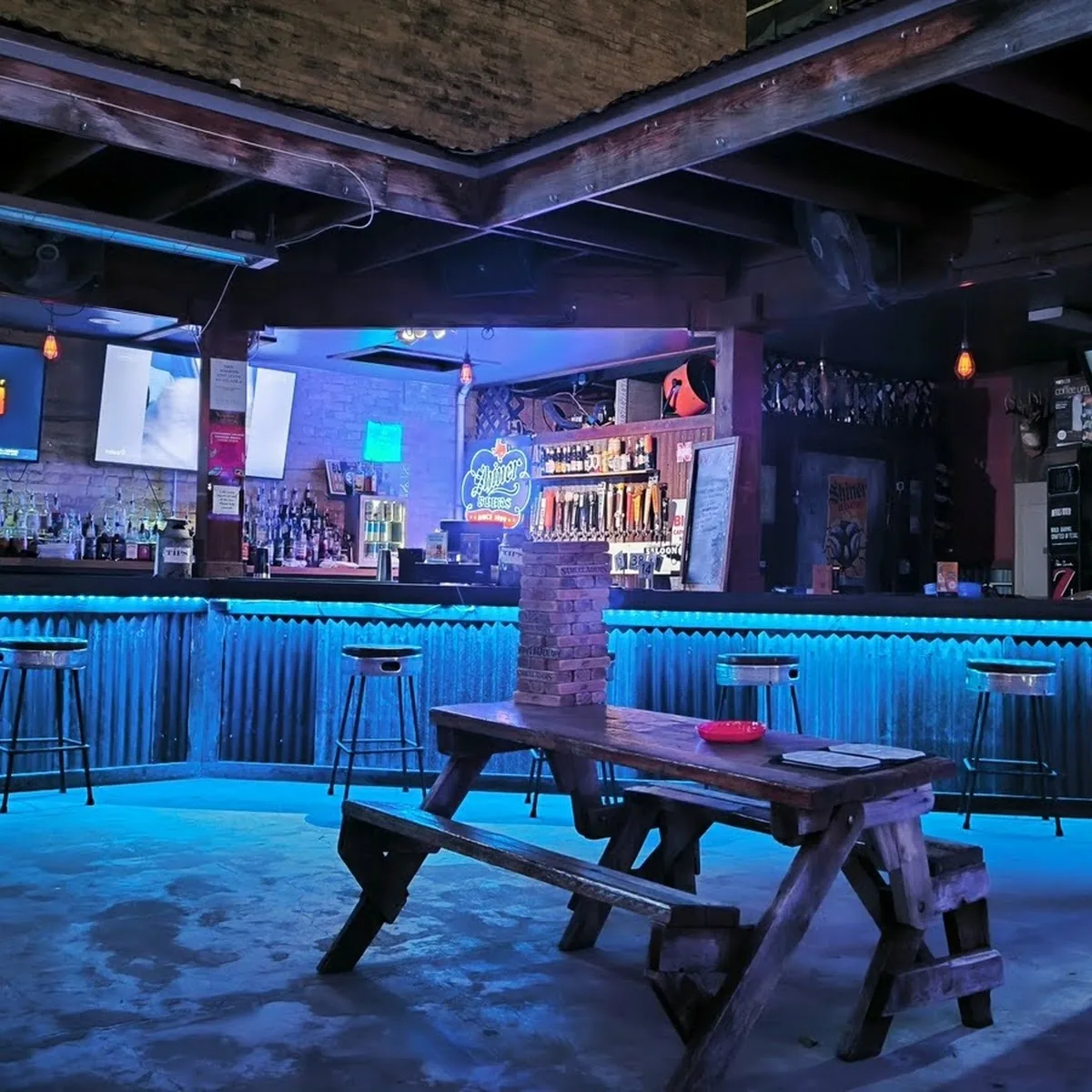 Shiner’s Saloon — 422 Congress Ave