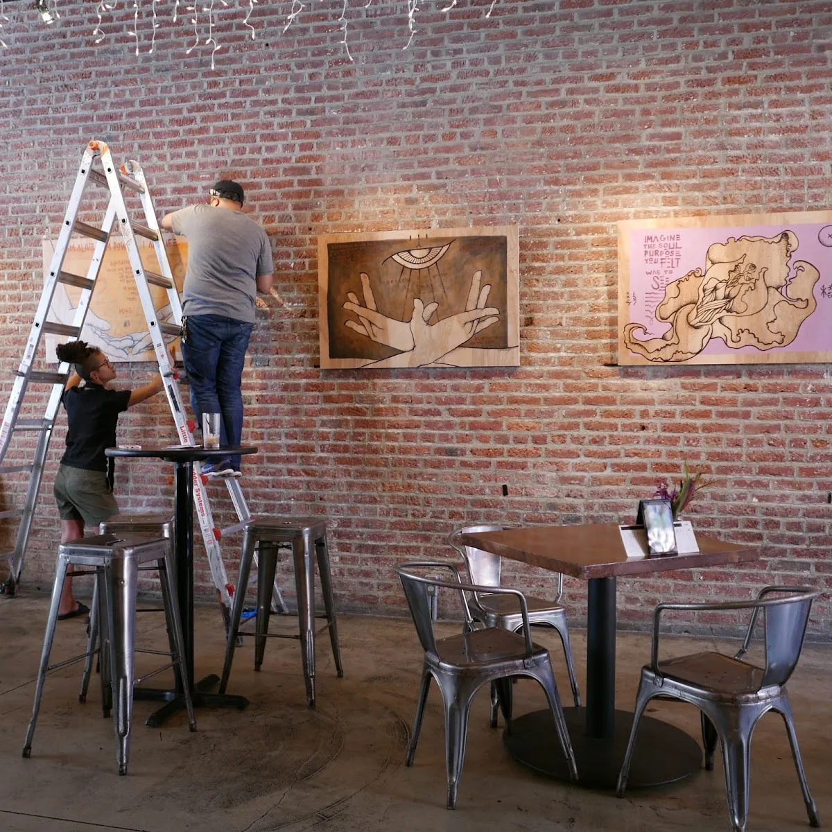 The Manifest gallery 2