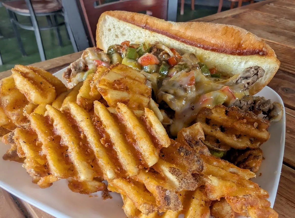 Hilo Town Tavern gallery 3