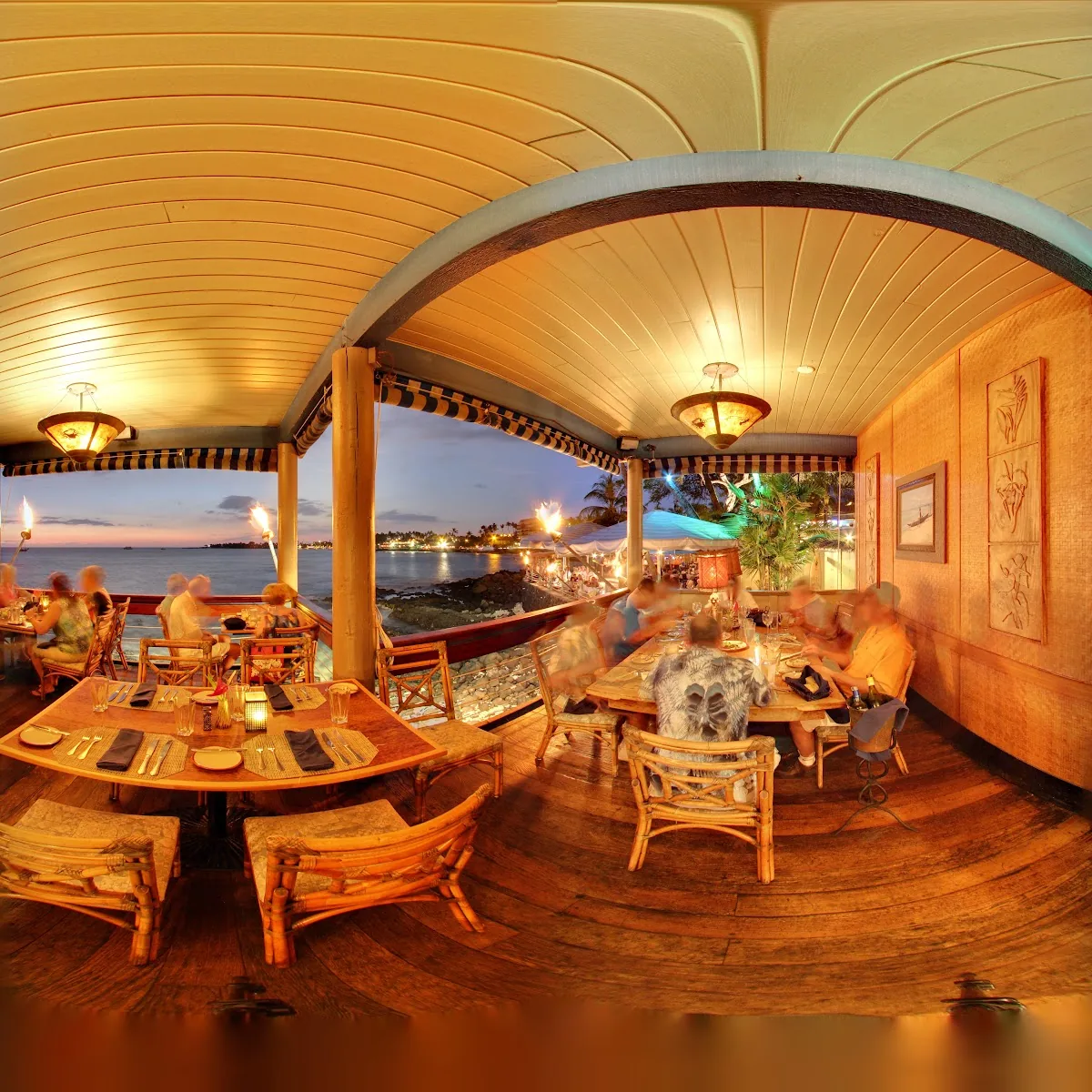 Huggo’s On The Rocks — 75-5824 Kahakai Rd, Kailua-Kona, HI 96740, United States