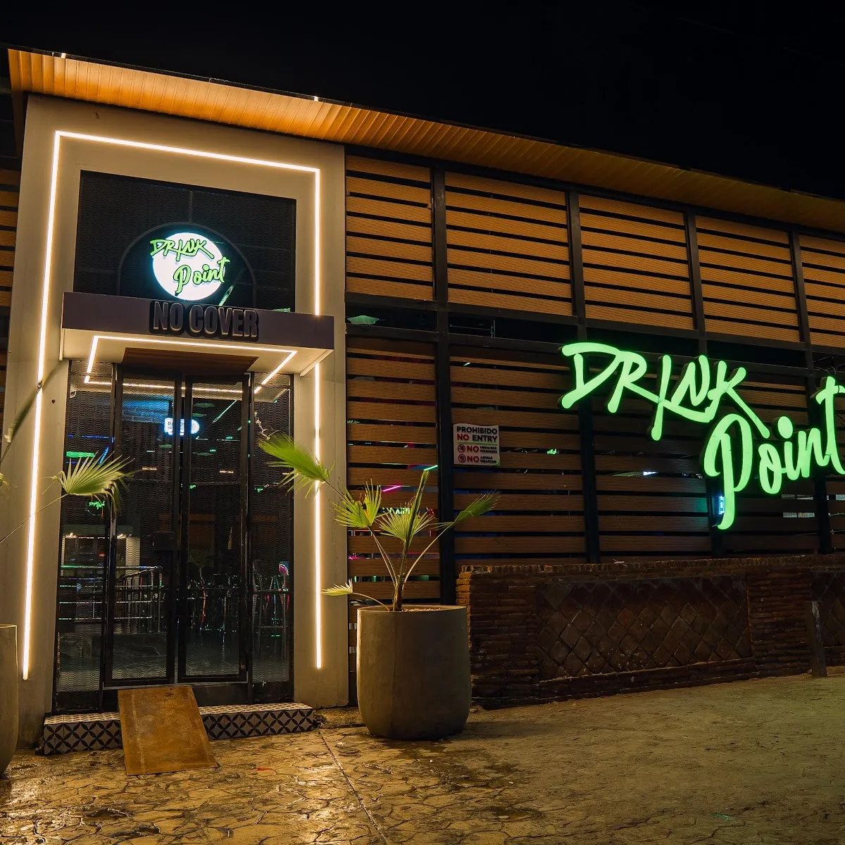 Drink Point Bavaro — Av. Espau00f1a, Punta Cana 23000, Dominican Republic