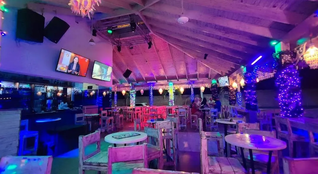 El Kan Drink House gallery 3