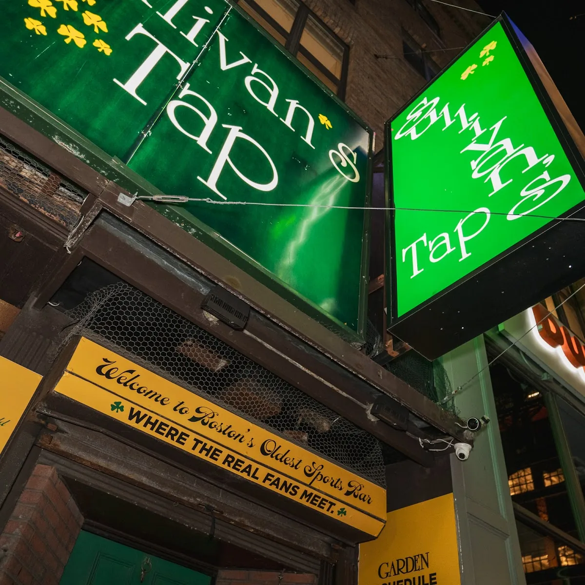 Sullivan’s Tap — 168 Canal St, Boston, MA 02114, United States