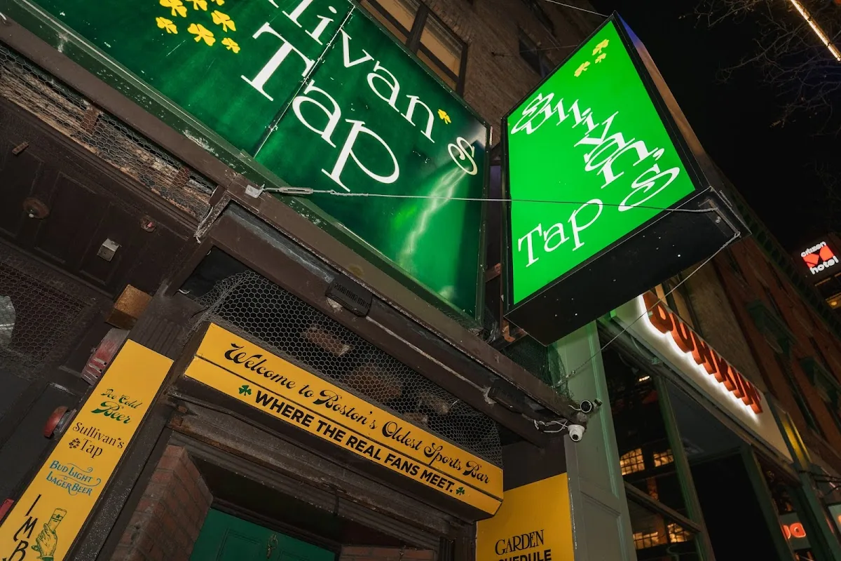 Sullivan’s Tap gallery 2