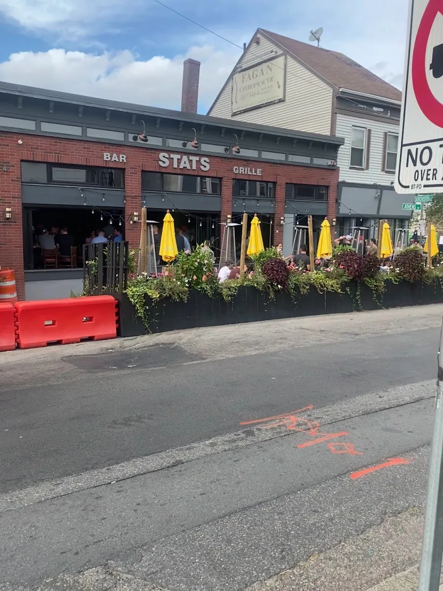 Stats Bar & Grille gallery 3