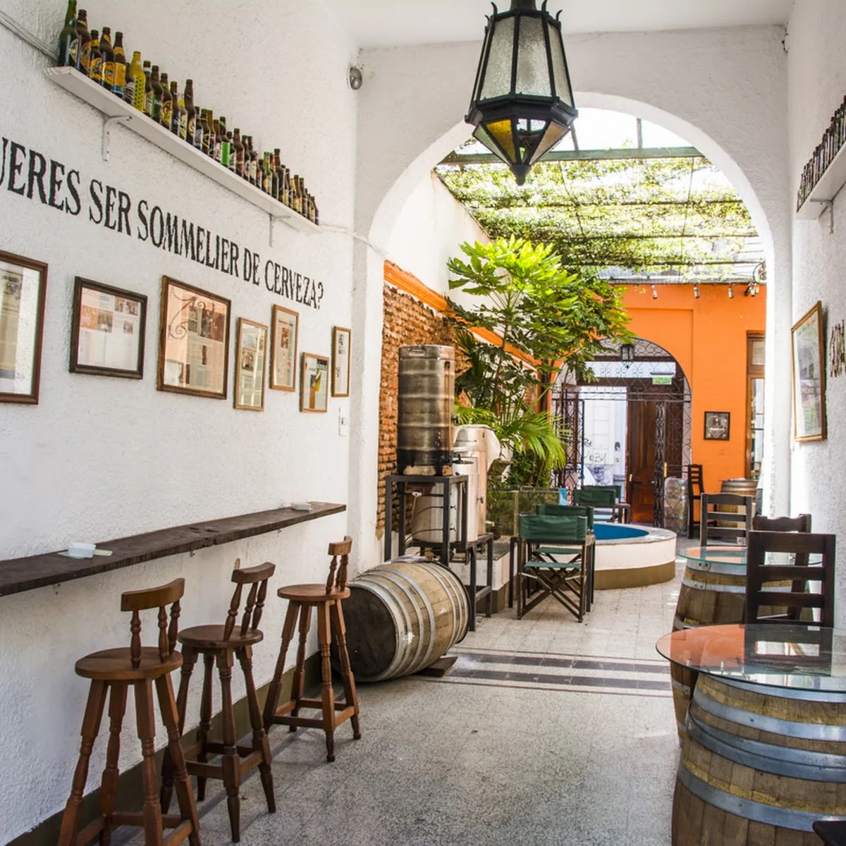 Bierlife — Humberto 1u00ba 670, C1103 Cdad. Autu00f3noma de Buenos Aires, Argentina