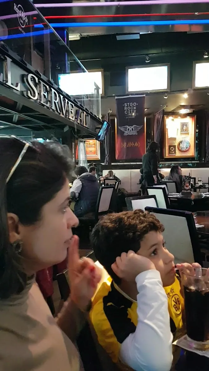 Hard Rock Cafe gallery 3