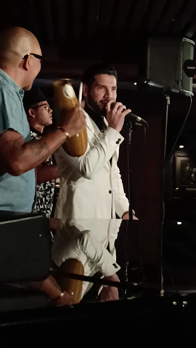 Juan Sebastián Bar gallery 2