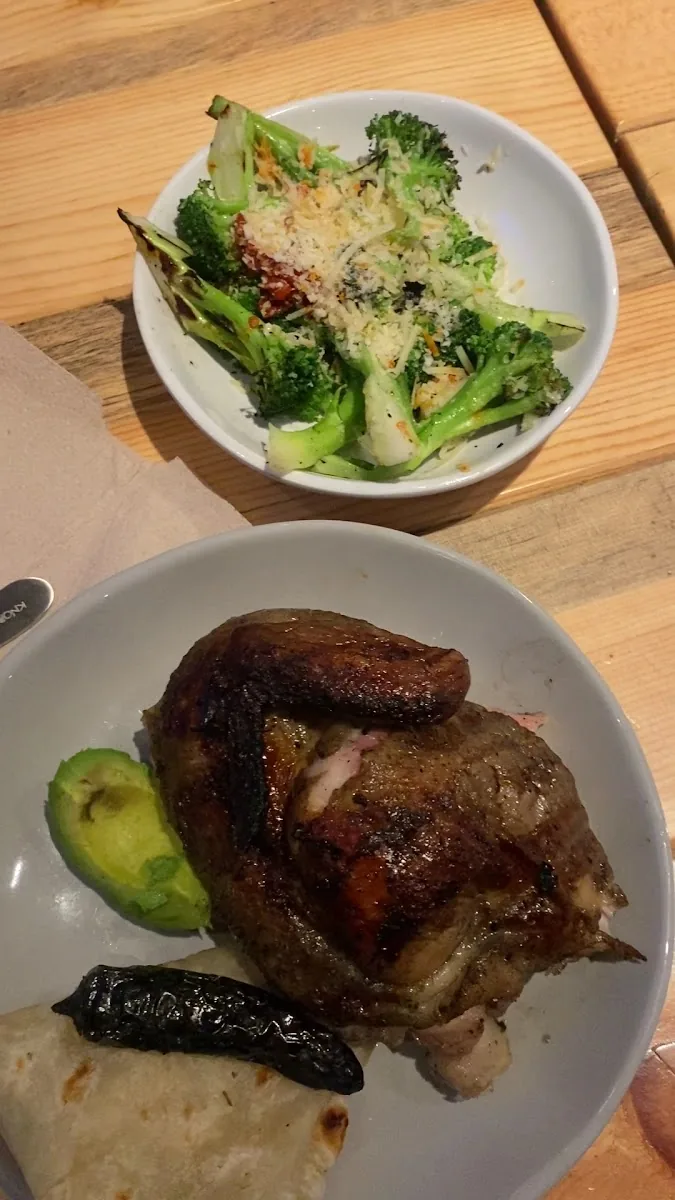 Chicken N Pickle gallery 3