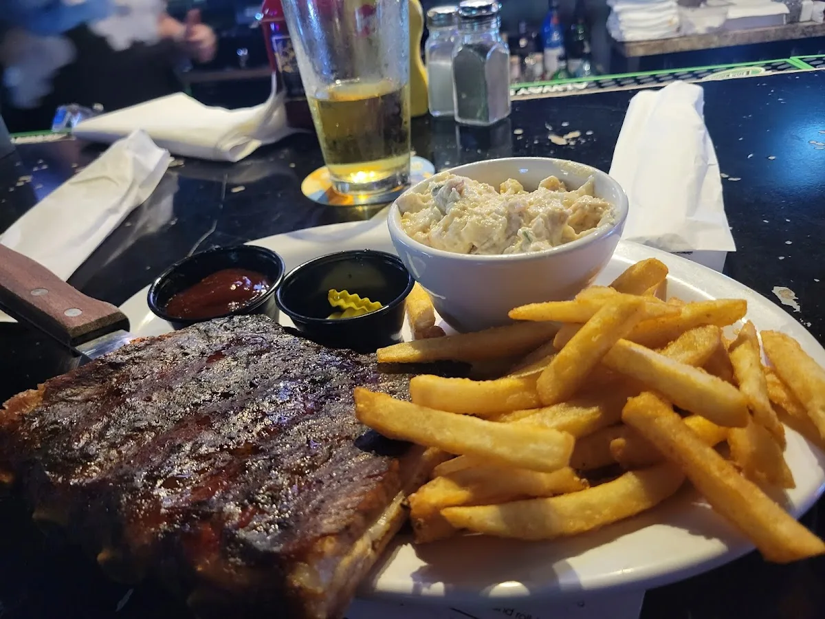 Score Sports Bar & Grill OTKS gallery 3