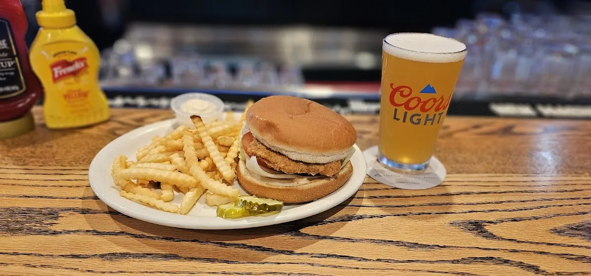 Gateway Lounge gallery 3